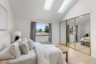 22990 Cricket Hill Rd, Cupertino, CA 95014 - Photo 16