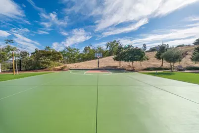 2365 Glen Creek Ct, San Jose, CA 95138 - Photo 76