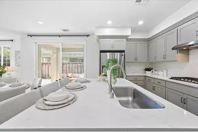 37792 Hickory St, Newark, CA 94560 - Photo 10