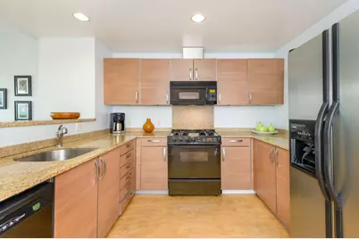 1 Mandalay Pl 805, South San Francisco, CA 94080 - Photo 6