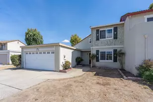 672 Alvarado Ct, Salinas, CA 93907 - Photo 18