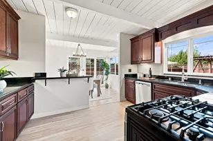 1741 S Norfolk St, San Mateo, CA 94403 - Photo 16
