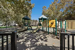 1390 Saddle Rack St 236, San Jose, CA 95126 - Photo 26