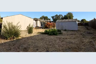 100 El Dorado Dr, Hollister, CA 95023 - Photo 26