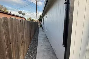 76 Sunset Ct, San Jose, CA 95116 - Photo 16