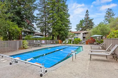 170 Sand Hill Cir, Menlo Park, CA 94025 - Photo 36