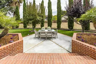 15 Woodleaf Ave, Redwood City, CA 94061 - Photo 26