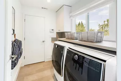 15 Woodleaf Ave, Redwood City, CA 94061 - Photo 10