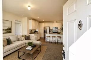 2121 Kralj Dr 28, Watsonville, CA 95076 - Photo 2