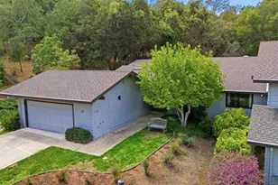 11 Biltmore Ln, Menlo Park, CA 94025 - Photo 2