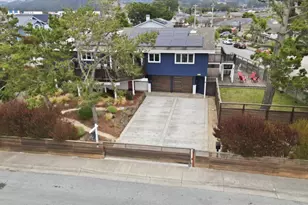 705 Alsace Loraine Ave, Half Moon Bay, CA 94019 - Photo 2
