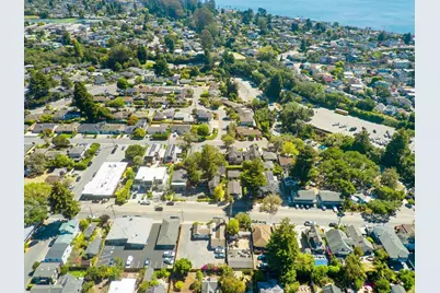 516 Capitola Ave, Capitola, CA 95010 - Photo 34