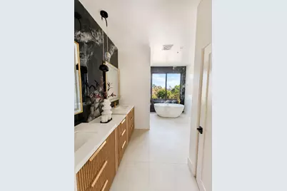 563 Encina Ave, Menlo Park, CA 94025 - Photo 24