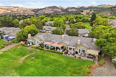 8644 Solera Dr, San Jose, CA 95135 - Photo 30
