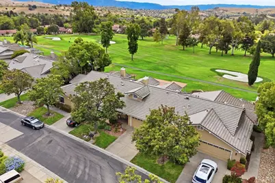 8644 Solera Dr, San Jose, CA 95135 - Photo 38