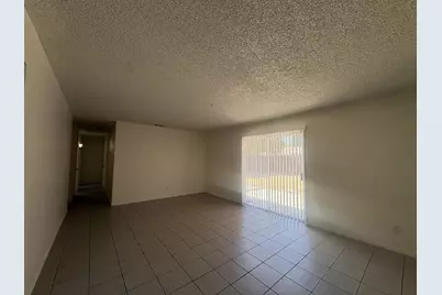 3257 Sacramento Dr, Merced, CA 95348 - Photo 10