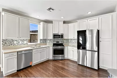 2756 Goble 2, San Jose, CA 95111 - Photo 8