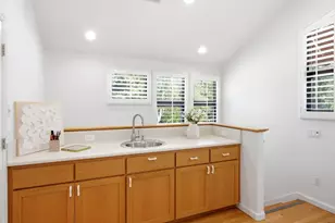 1760 Creek Dr, San Jose, CA 95125 - Photo 30