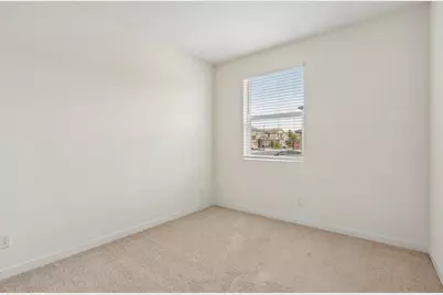 2137 Borealis Cir, Roseville, CA 95747 - Photo 12