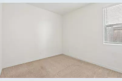 2137 Borealis Cir, Roseville, CA 95747 - Photo 16