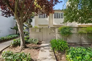 19417 Vineyard Ln, Saratoga, CA 95070 - Photo 2