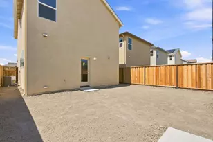 748 S Aurora Way, King City, CA 93930 - Photo 8