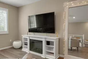 133 Llano De Los Robles Ave 3, San Jose, CA 95136 - Photo 44