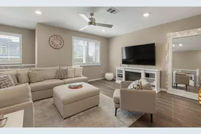 133 Llano De Los Robles Ave 3, San Jose, CA 95136 - Photo 12