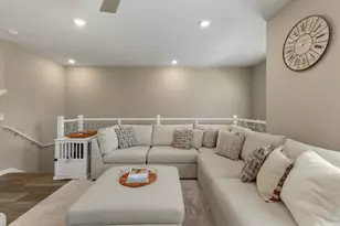 133 Llano De Los Robles Ave 3, San Jose, CA 95136 - Photo 14