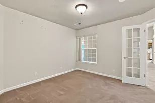 1611 Napa Ct, Hollister, CA 95023 - Photo 12