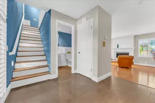 103 Hooke Ln, Los Gatos, CA 95032 - Photo 2