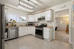 Palm Dr, Burlingame, CA 94010 - Photo 8