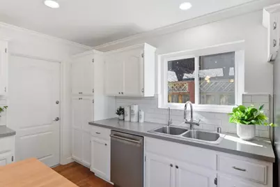 5256 Dent Ave, San Jose, CA 95118 - Photo 10