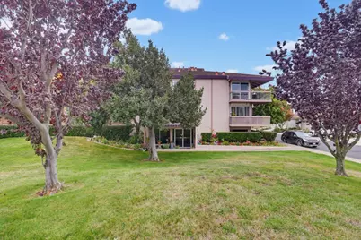 707 Fathom Dr 208, San Mateo, CA 94404 - Photo 20