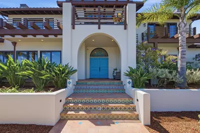 506 W Cliff Dr, Santa Cruz, CA 95060 - Photo 2