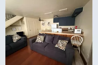 1210 Juniper Dr, Gilroy, CA 95020 - Photo 2