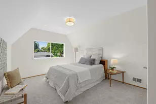 1091 Rockefeller Dr, Sunnyvale, CA 94087 - Photo 38
