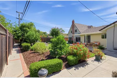 1091 Rockefeller Dr, Sunnyvale, CA 94087 - Photo 48