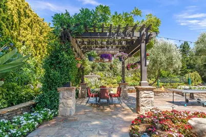 17055 Pine Ave, Los Gatos, CA 95032 - Photo 132