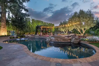 17055 Pine Ave, Los Gatos, CA 95032 - Photo 146