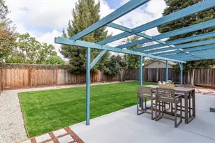 1910 Harding Ave, Redwood City, CA 94062 - Photo 12