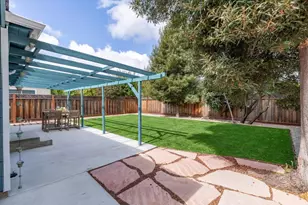 1910 Harding Ave, Redwood City, CA 94062 - Photo 10