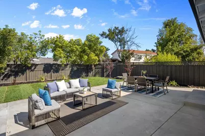10712 Pebble Pl, Cupertino, CA 95014 - Photo 30