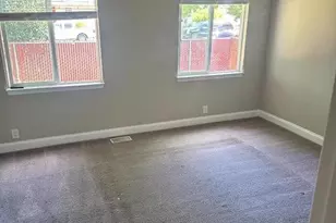 500 W 10th St 15, Gilroy, CA 95020 - Photo 14