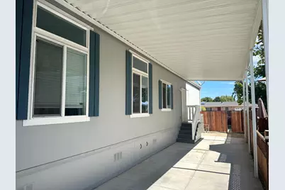 500 W 10th St 15, Gilroy, CA 95020 - Photo 2