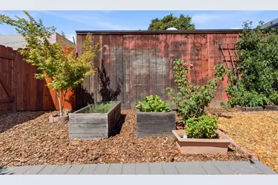 3248 Bona St, Oakland, CA 94601 - Photo 44