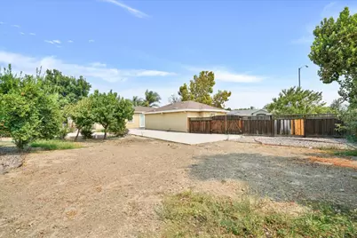 7820 Zilli Dr, Tracy, CA 95304 - Photo 36