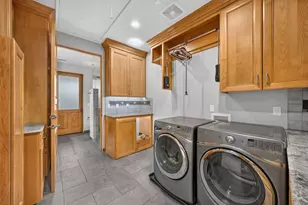 1509 Walnut Dr, Campbell, CA 95008 - Photo 42