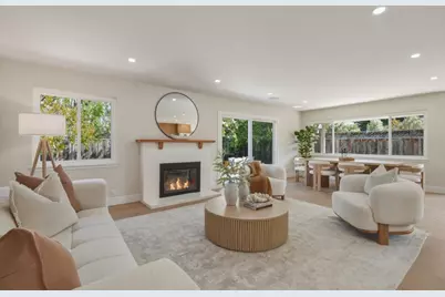 12390 Woodside Dr, Saratoga, CA 95070 - Photo 10