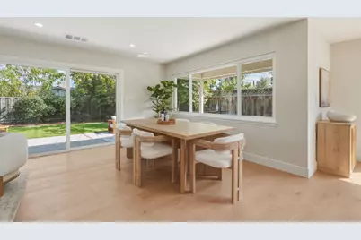 12390 Woodside Dr, Saratoga, CA 95070 - Photo 12